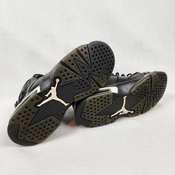 Nike Air Jordan 6 Black Cat Sneakers. - Picture 7 of 9